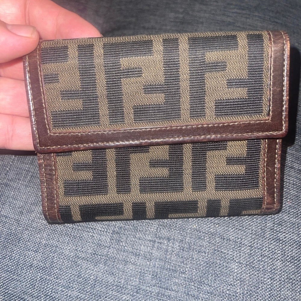 Vintage Fendi Zucca wallet